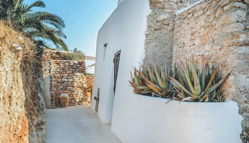 Resa estates for rent long terms 2022 ibiza finca sta gertrudis side house.png